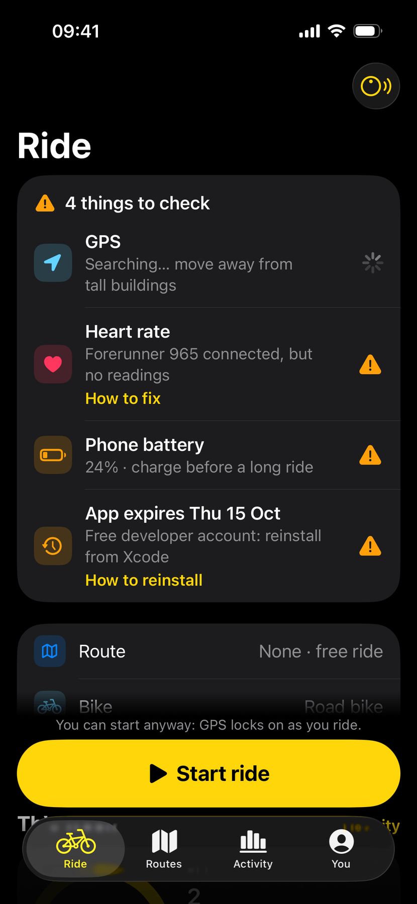 The Ride tab with four things to check: GPS searching, the watch connected but sending no readings with a How to fix link, phone battery at 24%, and the app expiring on Thursday 15 October with How to reinstall.